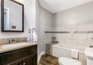 Lovely 3BR next to City Park