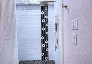 Room 3 Oleander Hotel Family-Friendly Galveston Hotel 1 Mile from Beach