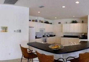 Spacious Waterfront w/Solar Heated Pool Home in Cape Coral