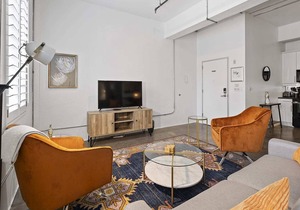 Stunning Loft on 5th St