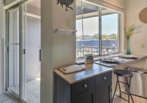 Well-Appointed Austin Studio Close to Dtwn!