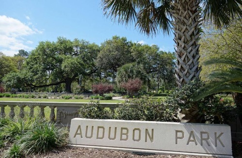 Faubourg Lafayette Condo | 15% OFF Monthly |10% OFF Weekly-Carondelet Street Cozy Condos