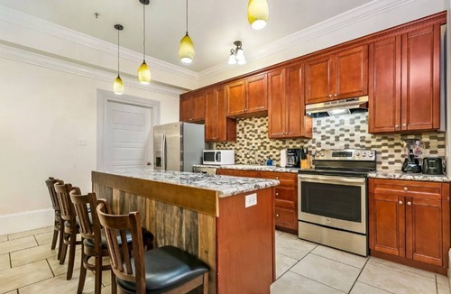 Faubourg Lafayette Condo | 15% OFF Monthly |10% OFF Weekly-Elegant 4BR City Condos in Downtown
