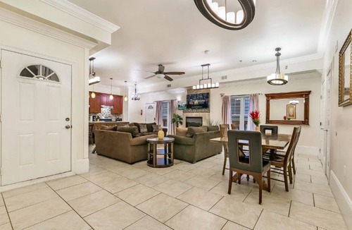 Faubourg Lafayette Condo | 15% OFF Monthly |10% OFF Weekly-Elegant 4BR City Condos in Downtown