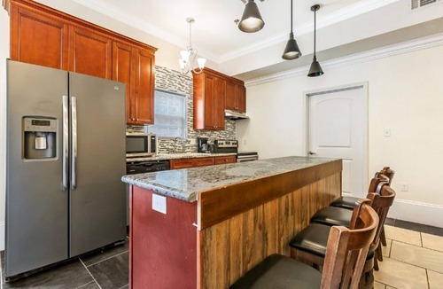 Faubourg Lafayette Condo | 15% OFF Monthly |10% OFF Weekly-Elegant 4BR City Condos in Downtown