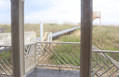 Kill Devil Hills Bed & Breakfast | 1817 Oceanfront Bed & Breakfast