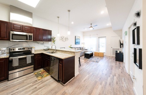 Katy Condo | 1L| Gated Condo | Spacious Home in Lifestyle Center