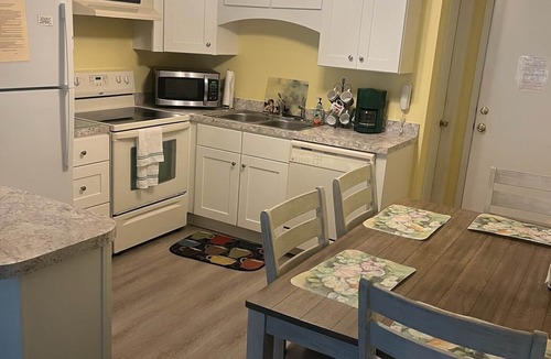 Myrtle Beach Condo | 1st Floor! Ocean Side Condo on Shore Drive - WiFi, Recent Remodel!