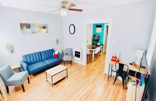 Denver Heights House | 2-bedroom house in delightful San Antonio with AC comfort