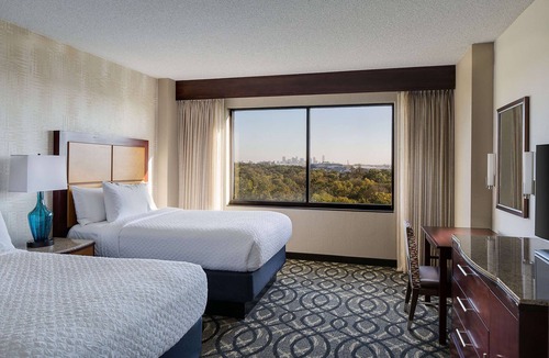 Bluffview Hotel | 2 Connecting Suites at a Hotel