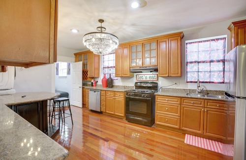 Central Carrollton Association House | 2 Mi to Audubon Park: Glam NOLA Gem