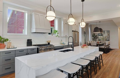 Faubourg Lafayette Hotel | 2 Suits Combo | 12BR Near French Quarter