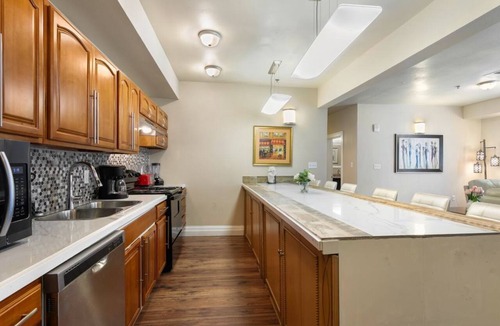 Faubourg Lafayette Condo | 20% OFF Monthly | 10% OFF Weekly-Spacious and Fully Furnished Condo Near St. Charles