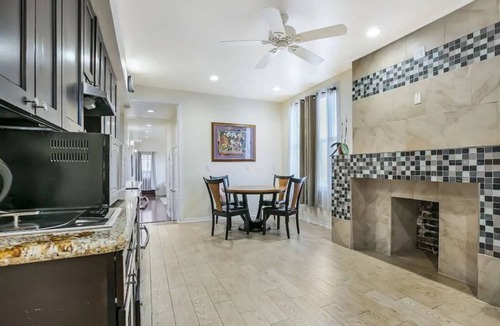 Faubourg Lafayette Condo | 20% OFF Monthly | 10% OFF Weekly-Carondelet Street Modern Suites