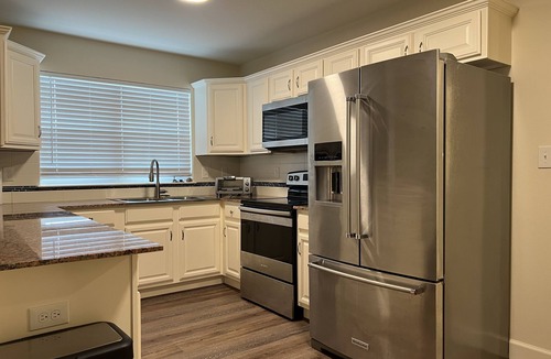 Capital View House | 2br 2ba updated LR Home - Stiff Station/Heights/Hillcrest Near UAMS