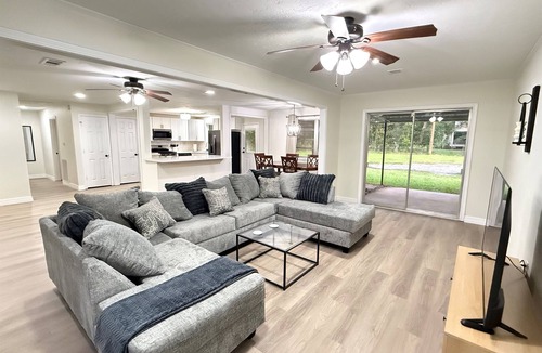 Voth House | 3-bedroom 2-bath home in Beaumont