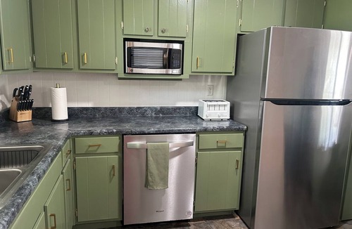 College Station Other | 3-bedroom Country House in charming College Station on over 2 Acres