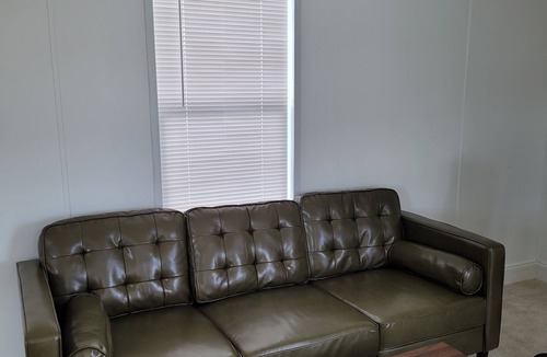 Lake Charles House | 3-Bedroom Home Near Moss Bluff – Cozy, Pet-Friendly, Perfect for Extended Stays!