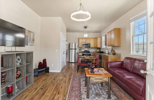 Audubon House | 3-bedroom house in delightful New Orleans with central cool AC