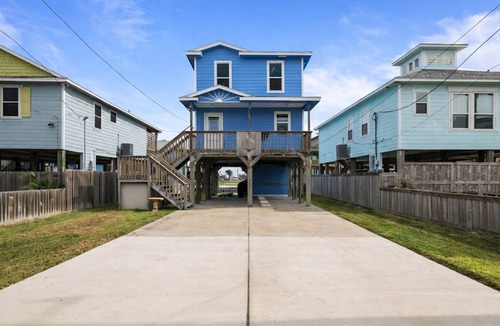 Flour Bluff House | 3-bedroom house in quaint Corpus Christi with AC comfort