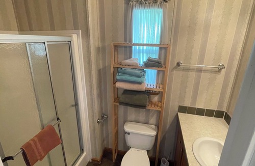 Delacroix House | 3-bedroom mobile home in delightful Delacroix with AC, WiFi