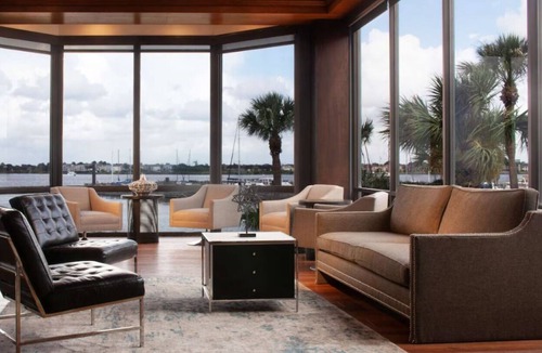 Nassau Bay Hotel | 3 Rooms Combining Tranquility and Convenience Near Top Attractions