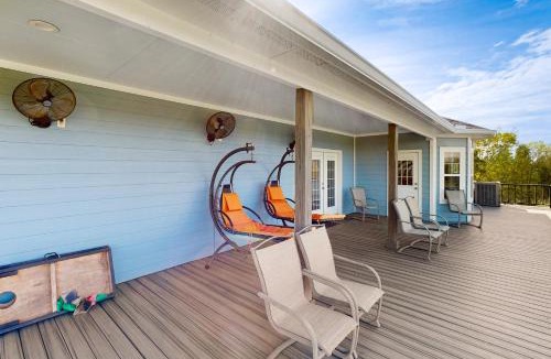 Texas Gulf Coast Region House | 30-Acre Danbury Retreat By the Bayou: BBQ & Views