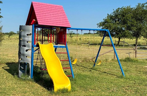 Nemo House | 30 Mi to Fort Worth: Rural Retreat w/Patio!