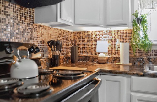 Gulf Hills House | 3BD/2BA near Downtown Ocean Springs & beaches! The Balboa Bayhouse