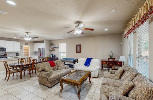 Scenic Oaks House | 3BR Home w, foosball! Close to Six Flags