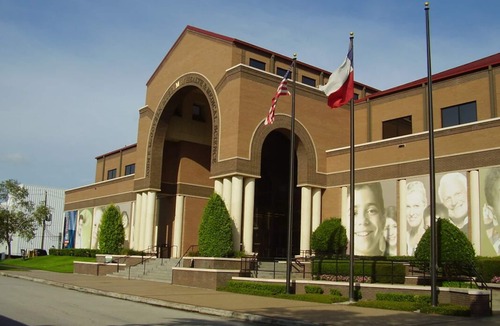 Texas Medical Center House | 4 Affordable Units! w/Pool, Short Drive to NRG Stadium and Houston Zoo