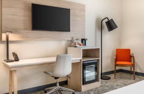 Pendleton Hotel | 4 Convenient Units | Pendleton Round-Up Executive Stay | 2.4 Miles to Arena
