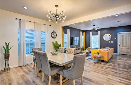 Cedar Crest House | 4 Mi to Dtwn Dallas: Home w/Fire Pit + Gazebo