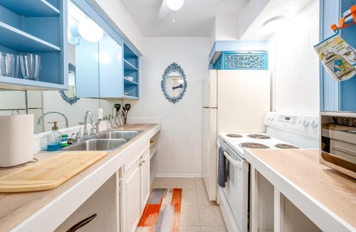 Knox - Henderson House | 4 Mi to Dtwn Dallas! Walkable Condo w/Pool Access
