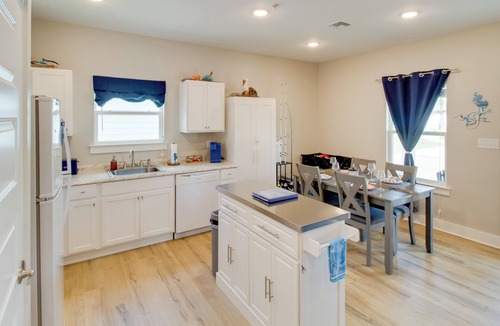 Fulton House | 4 Mi to Rockport Beach Park: Home w/Resort Perks