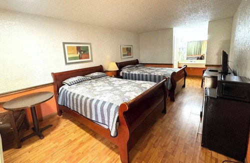 Victoria Hotel | 4 Relaxing & Affordable Rooms w/Free Parking + Pet-Friendly!