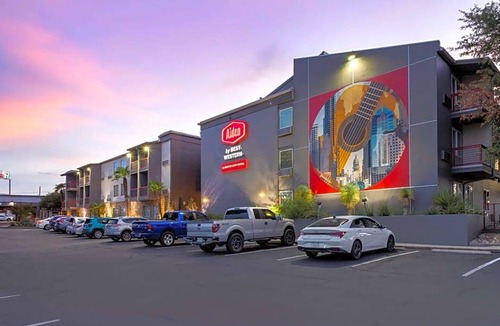 Greater South River City Hotel | 4-Star Hotel ∙ Aiden by Best Western @ Austin City Hotel