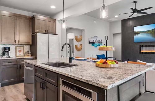 Highland Lake Estates House | 4BR/3BA Family Retreat, Private Pool & Hot Tub, Lake Travis Access, Sleeps 12