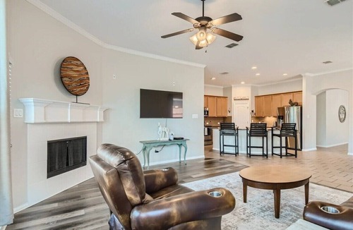 Little Elm House | 4BR Family Retreat w/Backyard and Games!