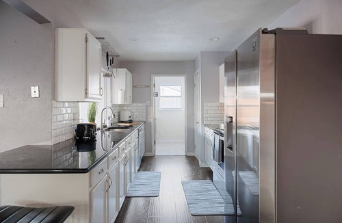 The Colony House | 4BR w Pool + Game Room Near Grandscape & Top Golf
