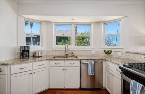 Rockport House | 4BR Waterfront Home + Private Pier Access