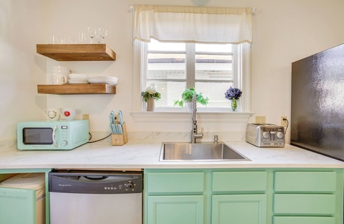 Lakeview House | 5 Mi to Caesars Superdome: Central & Bright Home!