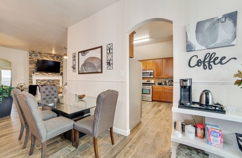 Cedar Hill House | 5 Mi to Cedar Hill SP & Joe Pool Lake: Family Home