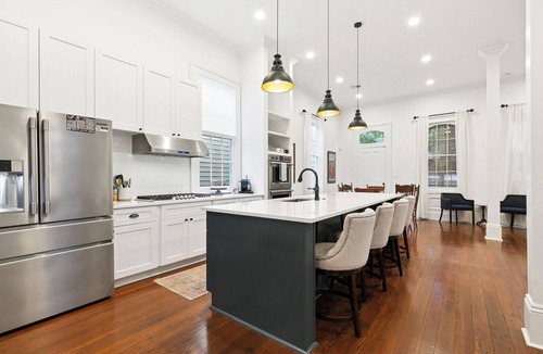 Faubourg Marigny House | 5 minute walk to French Quarter & Frenchman Street.