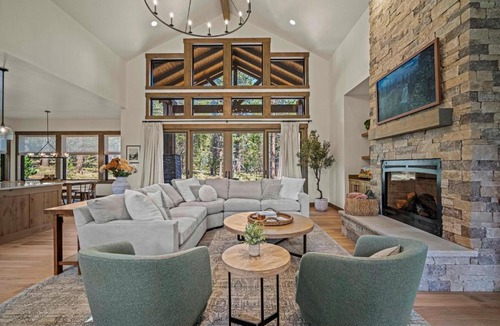 Sunriver House | 56313 Mirror Rock Loop