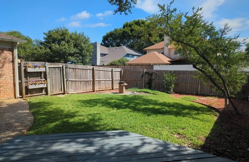 Cedar Hill House | 5BR/2.5BA Colonial Home Near AT&T and Globe Life