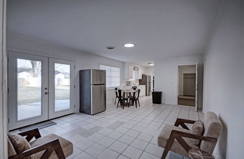 Tougaloo House | 6BR Workforce/Group Stay Near I-55 & I-220