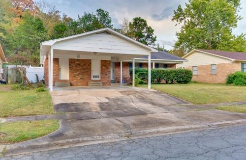 Reservoir House | 7 Mi to Dtwn: Little Rock Home Near Interstate