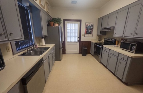 Natchez House | A 126 Year Old Luxury Cottage in Natchez. Free Breakfast Voucher!