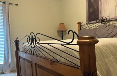 Carencro House | A Memorable Getaway: Minutes from Downtown